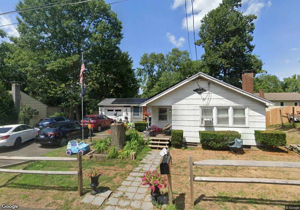 9 Whittier Rd, East Hampton, CT 06424 - photo 1