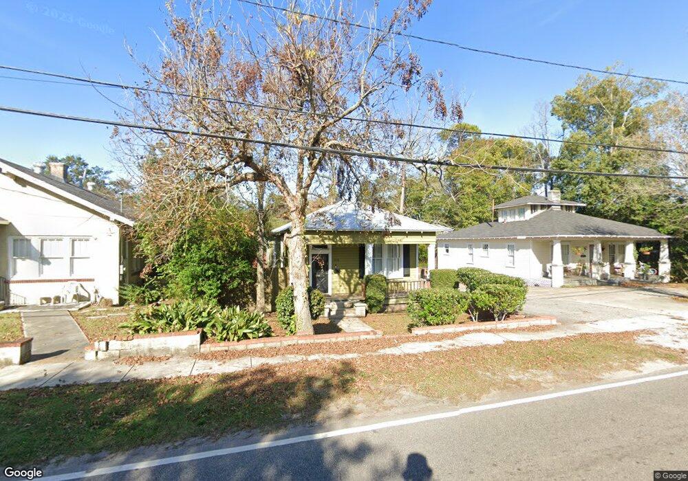 1856 Old Shell Rd, Mobile, AL 36607 - photo 1