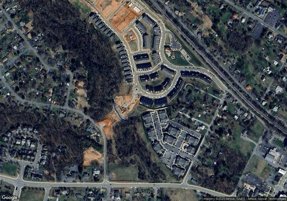 4507 Dupree St, Crozet, VA 22932 - photo 1