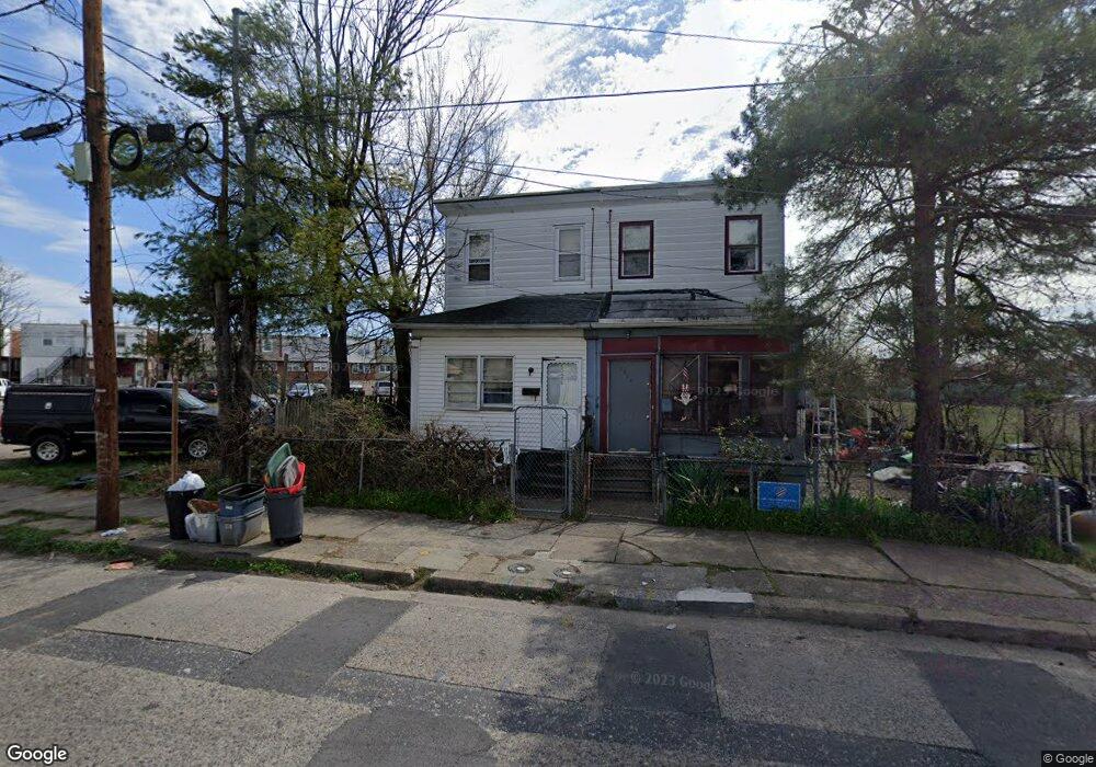 2526 Bank St, Camden, NJ 08105 - photo 1