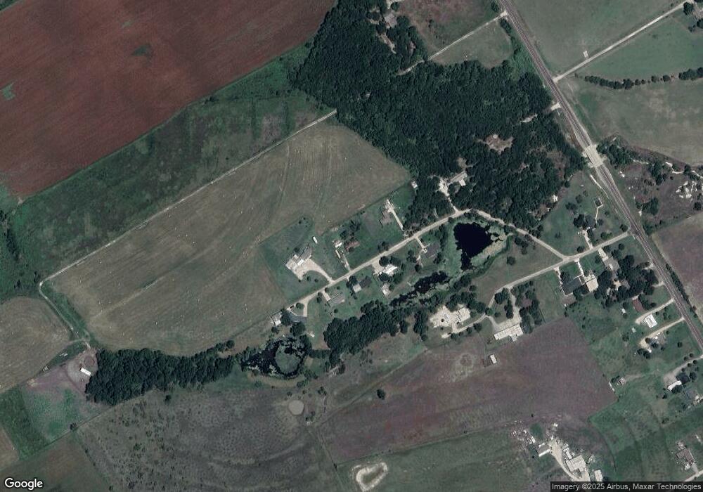 210 Laurie Ln, Waxahachie, TX 75165 - photo 1