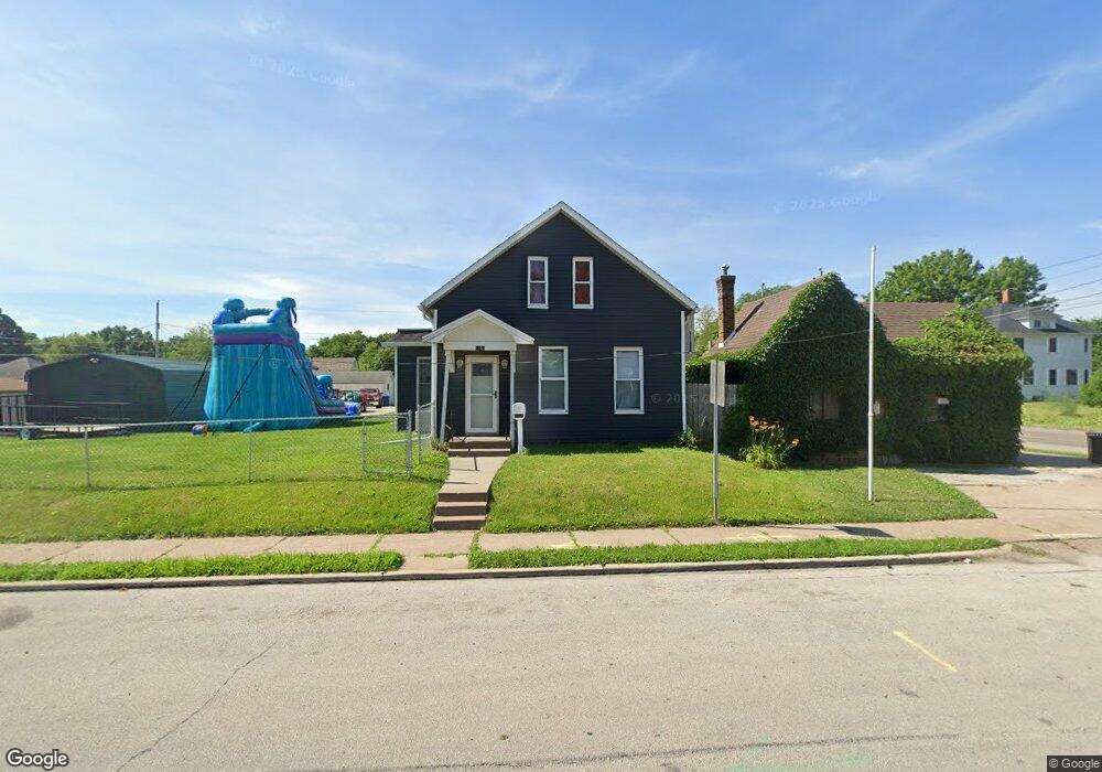 1451 W 13th St, Davenport, IA 52804 - photo 1