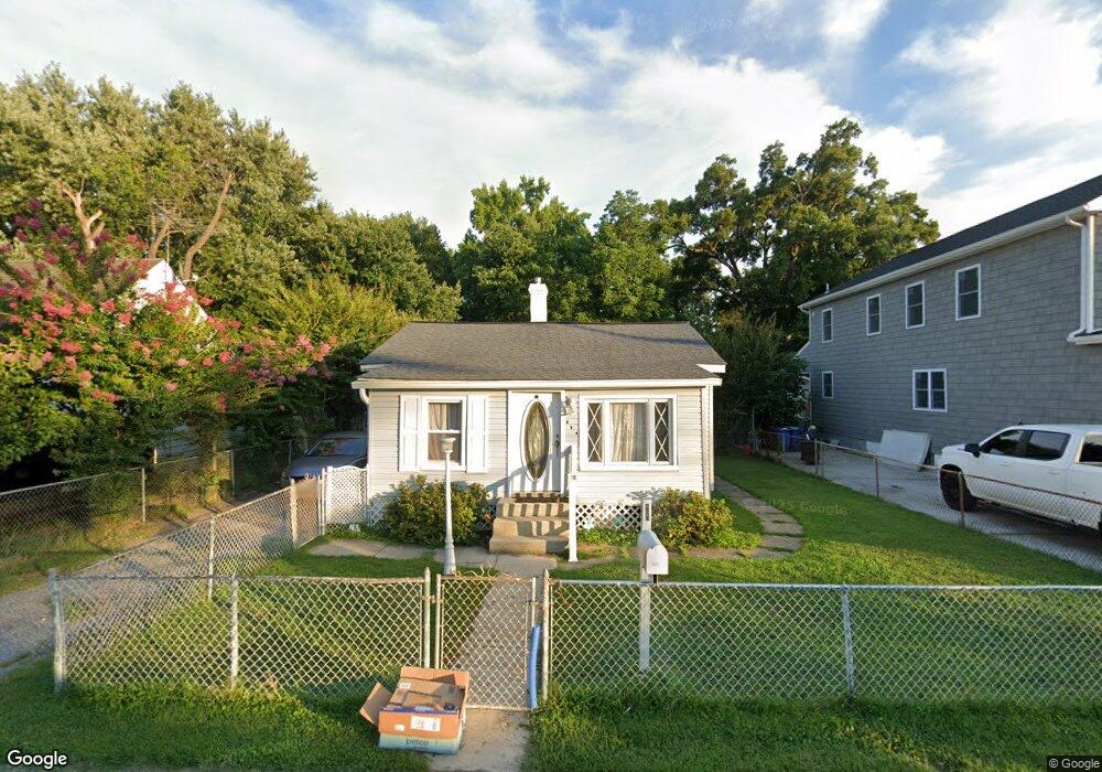 803 Platinum Ave, Essex, MD 21221 - photo 1