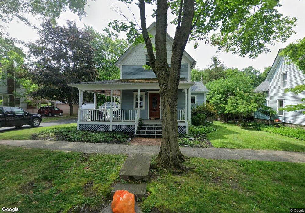 216 Washington St, Chelsea, MI 48118 - photo 1