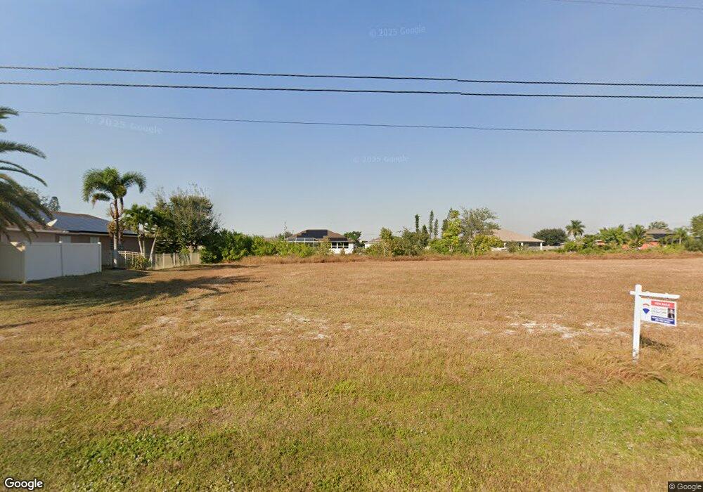 219 NE 19th Terrace unit 5, Cape Coral, FL 33909 - photo 1