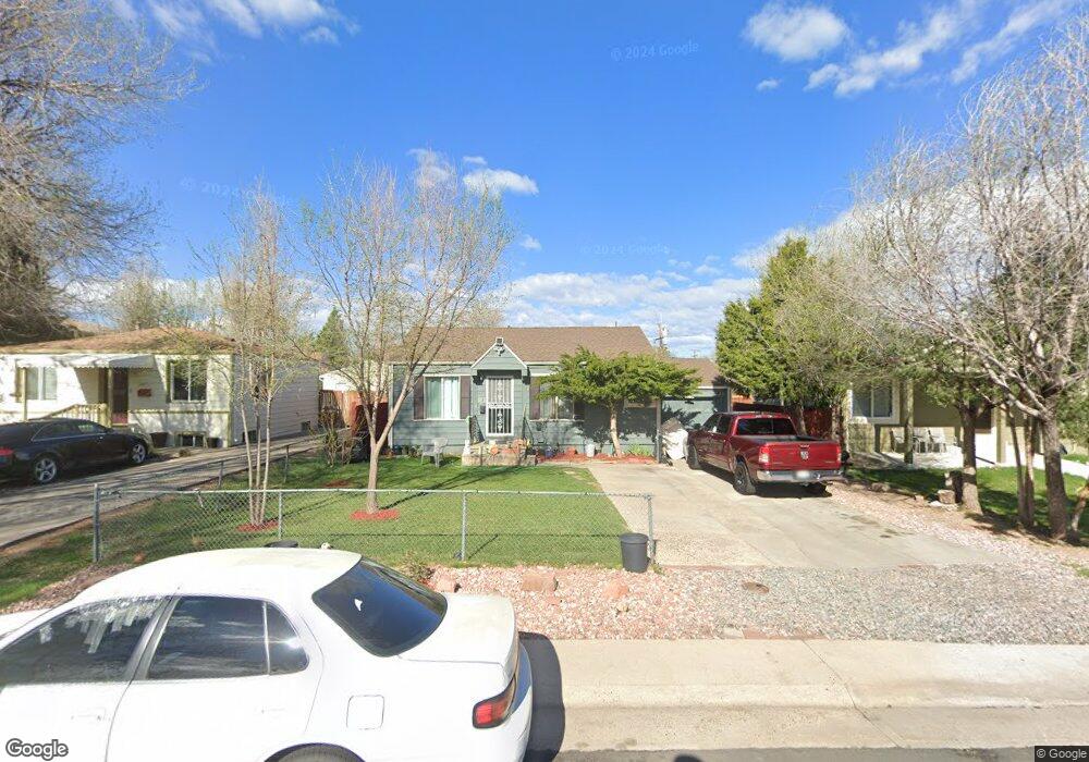 1373 Hanover St, Aurora, CO 80010 - photo 1