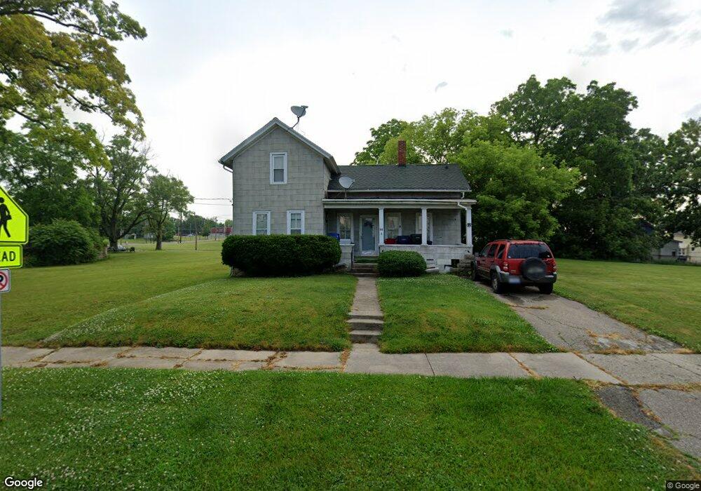 516 Mathewson St, Flint, MI 48504 - photo 1