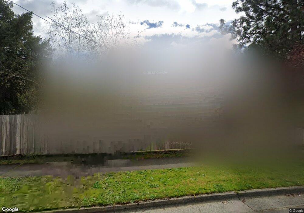 603 NW 2nd St, Grants Pass, OR 97526 - photo 1