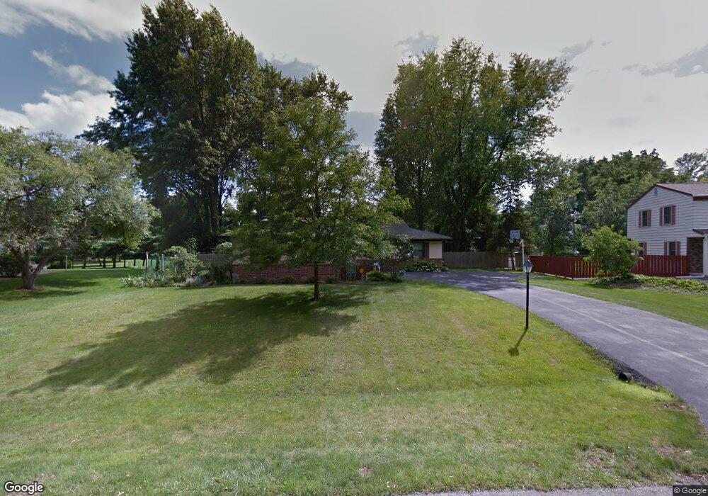 949 Old Farm Rd, Columbus, OH 43213 - photo 1