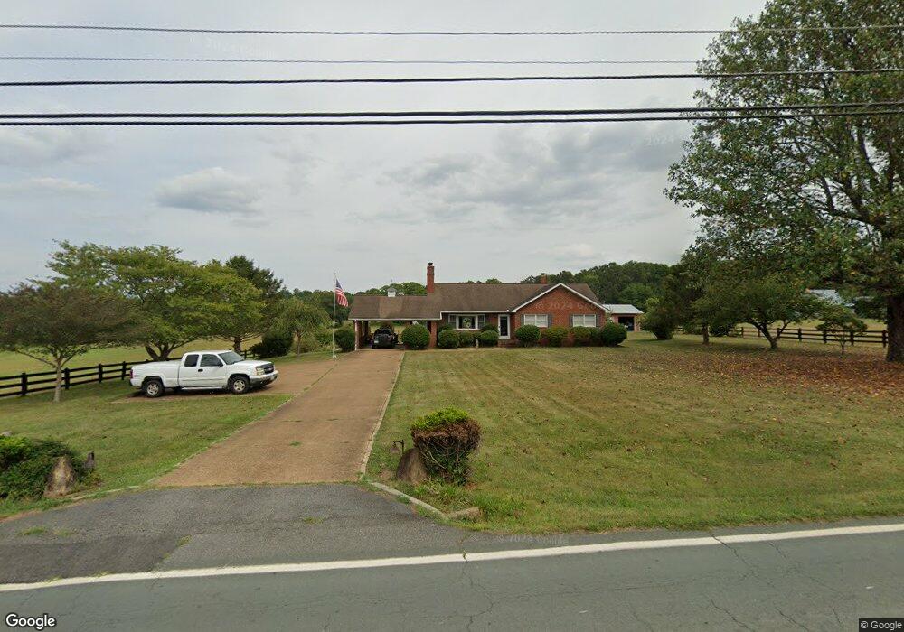 472 Madison Rd, Stanardsville, VA 22973 - photo 1