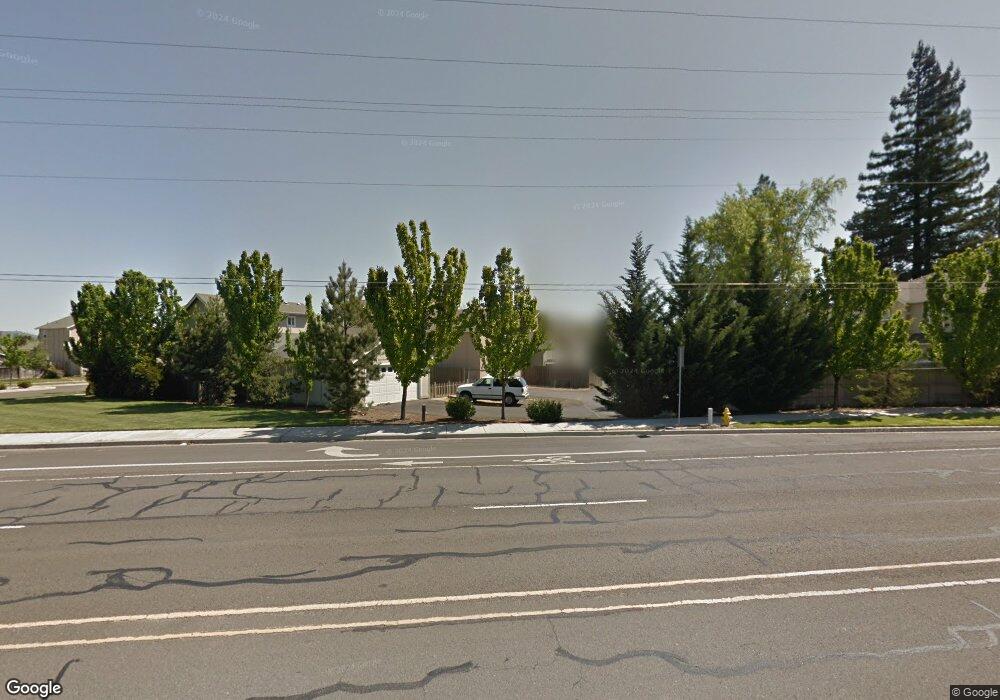 4644 N Pacific Hwy, Central Point, OR 97502 - photo 1