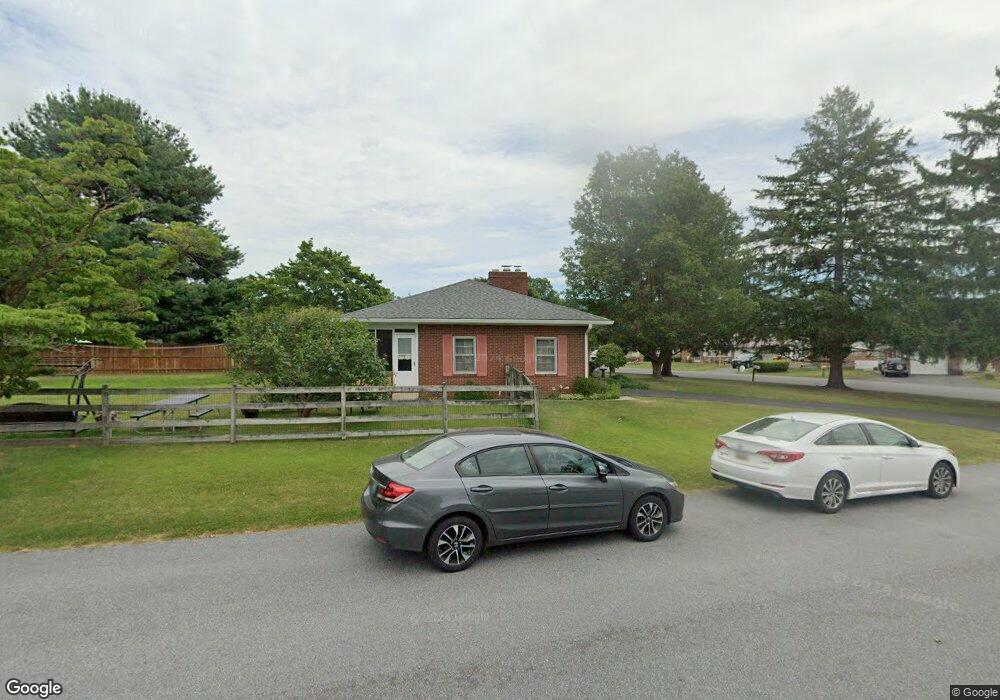 21919 Holiday Dr, Smithsburg, MD 21783 - photo 1