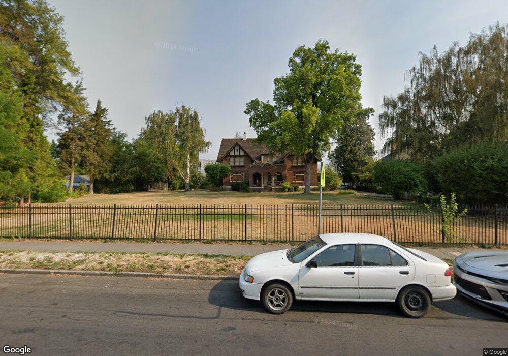 303 E 10th St, the Dalles, OR 97058 - photo 1