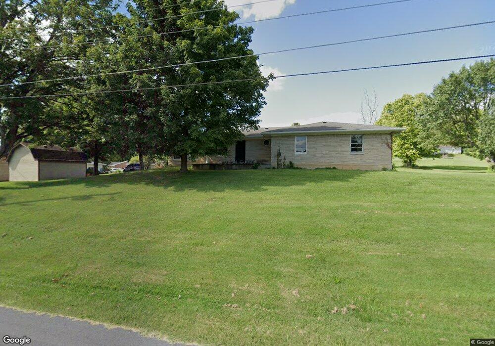 152 Goodloe Ave, Bloomfield, KY 40008 - photo 1