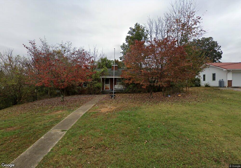 113 Warren St, Fall Branch, TN 37656 - photo 1