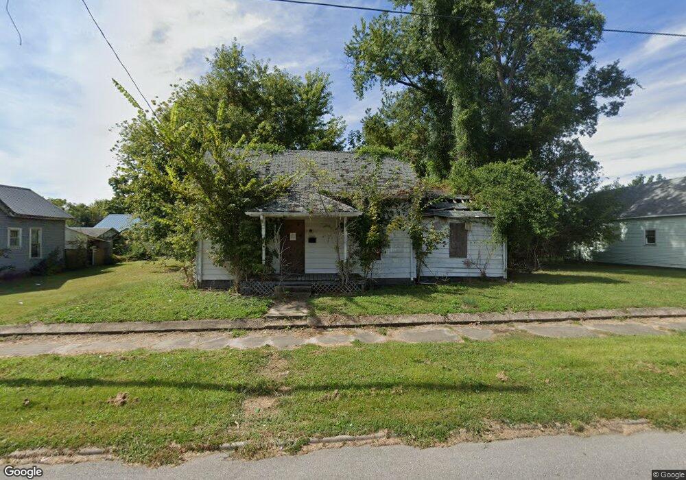 909 N Hart St, Princeton, IN 47670 - photo 1