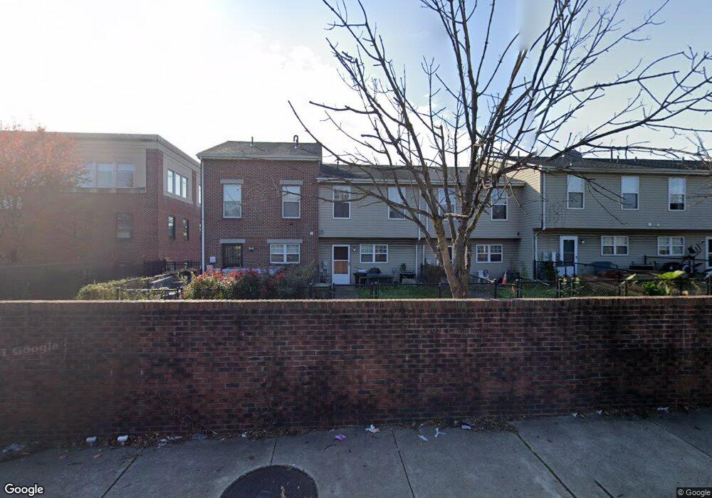 702 W Cherry Blossom Way, Baltimore, MD 21201 - photo 1