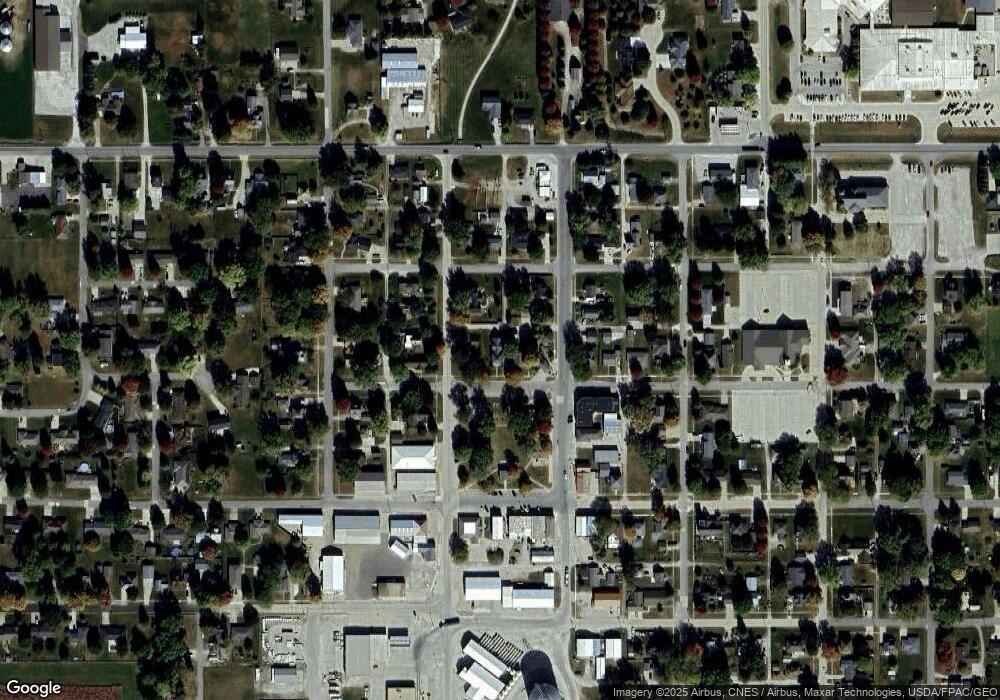 603 3rd St, Sully, IA 50251 - photo 1