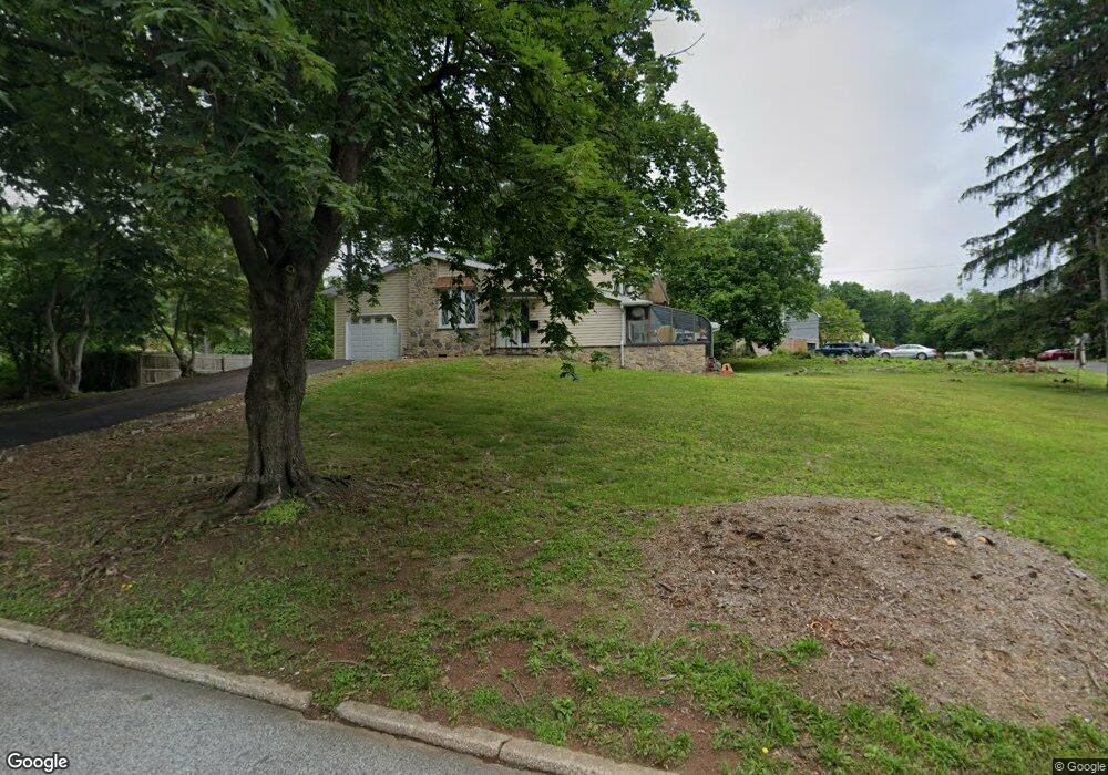 301 Lorimer Dr, Wyncote, PA 19095 - photo 1