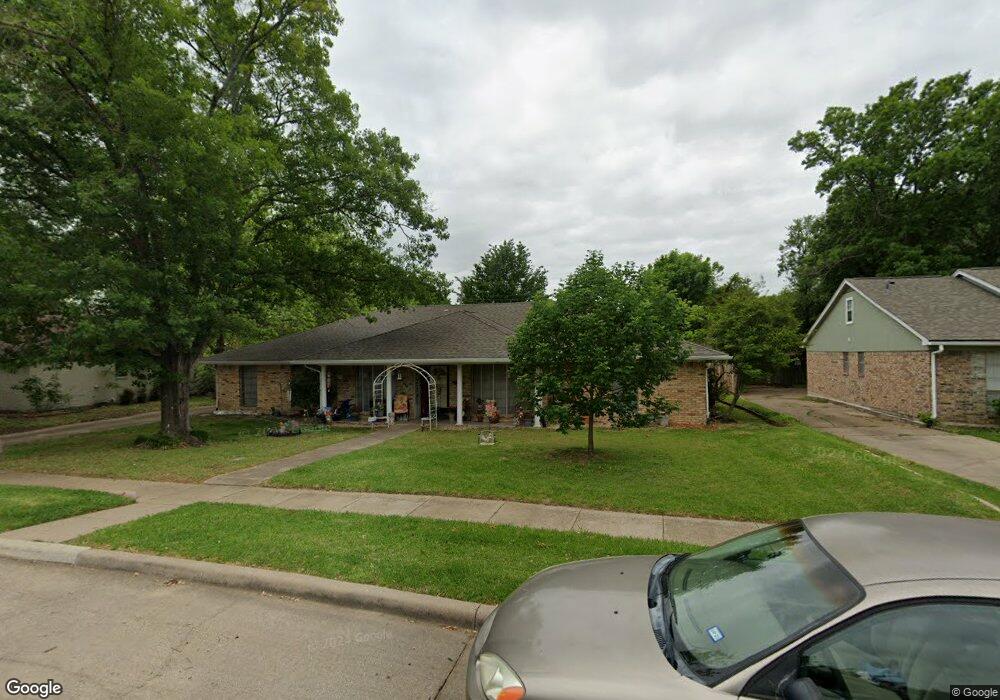 1701 Charlottsville Dr, Ennis, TX 75119 - photo 1