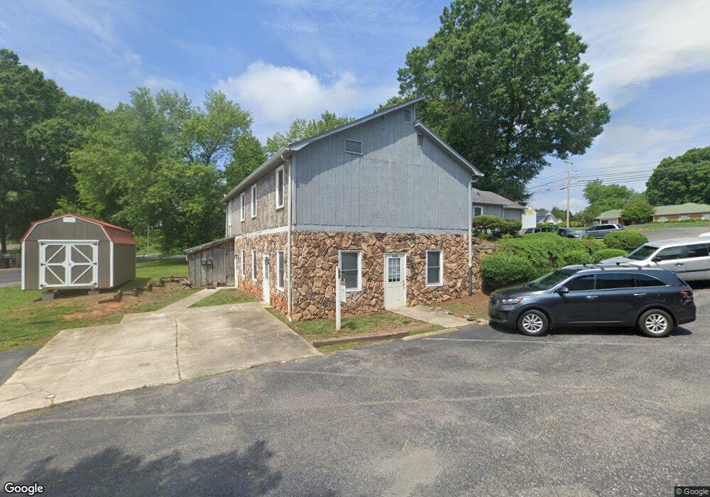 1620 Davie Ave unit D,E, Statesville, NC 28677 - photo 1