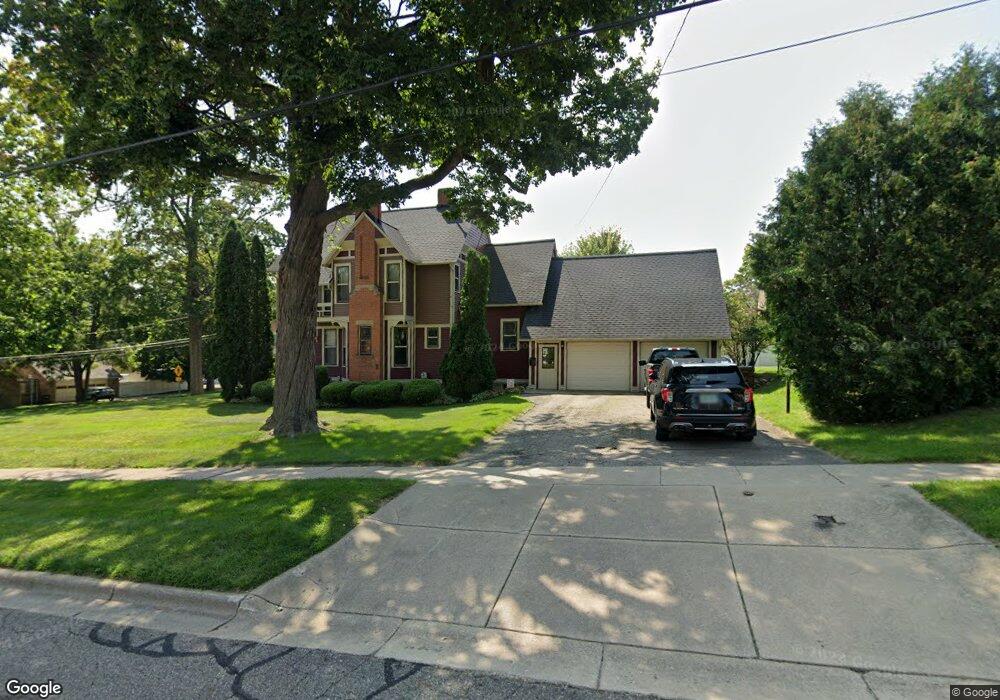 329 E Prospect St, Marshall, MI 49068 - photo 1