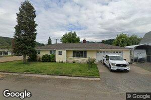 351 E 2nd Ave, Riddle, OR 97469