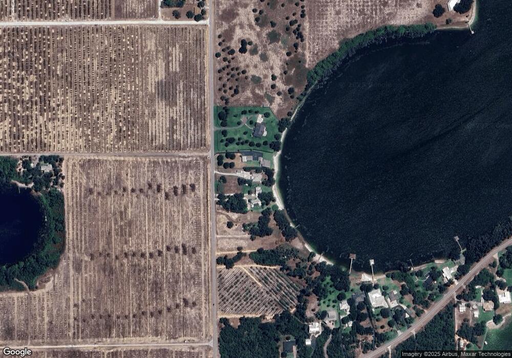 1011 Lake Dr E, Lake Placid, FL 33852 - photo 1