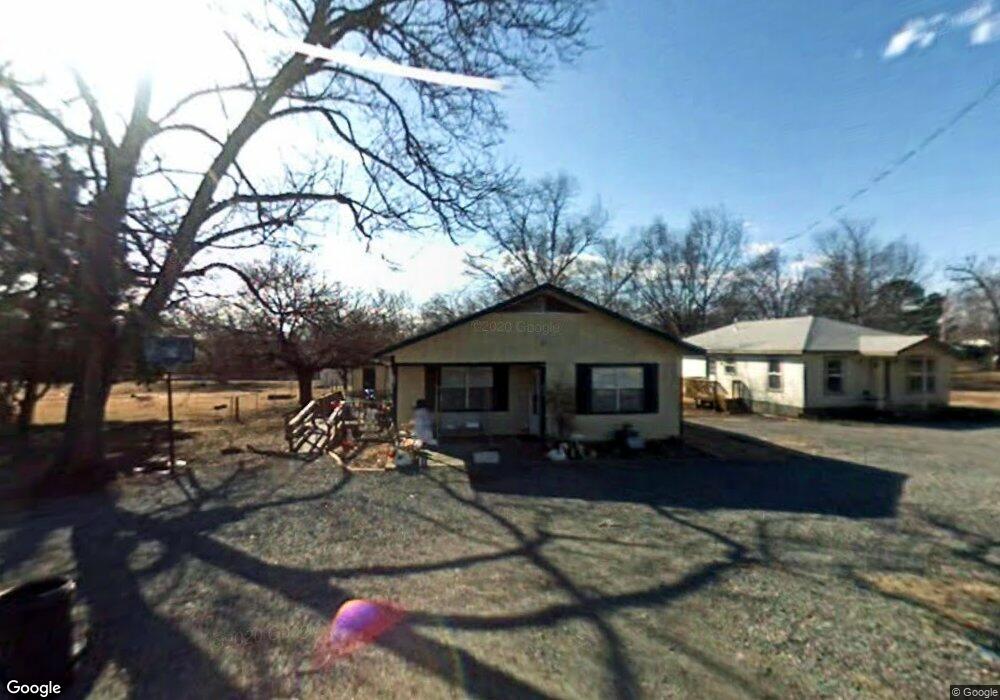 315 W South St, Tahlequah, OK 74464 - photo 1