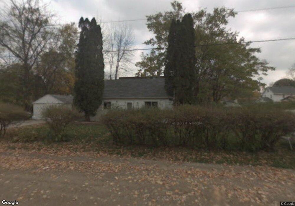 3021 Stirling Ave, Lansing, MI 48910 - photo 1