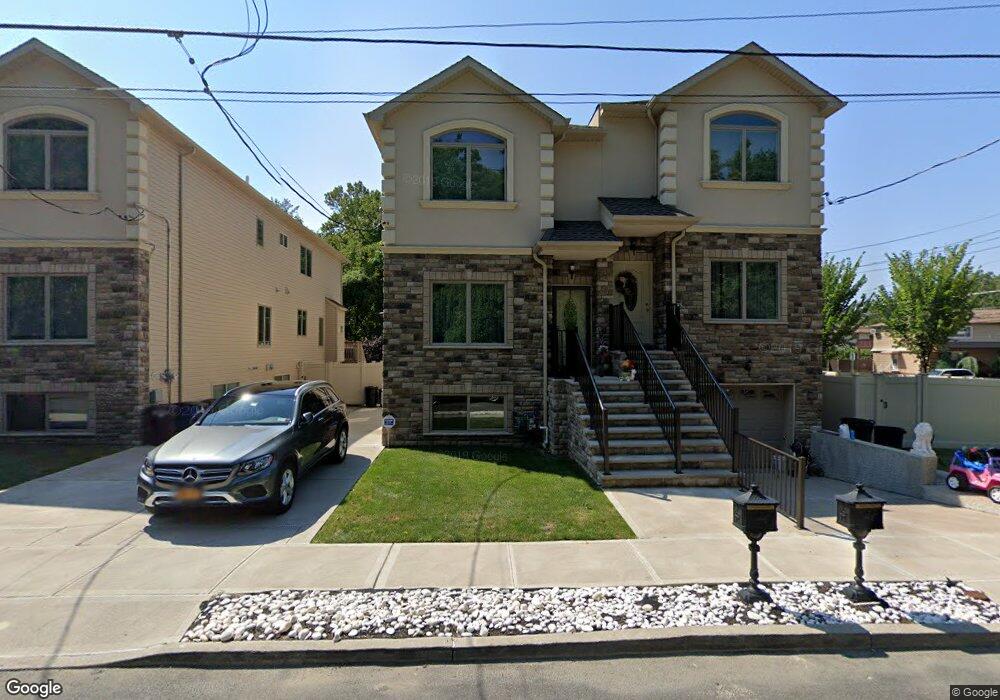 10 Winslow Place, Staten Island, NY 10312 - photo 1