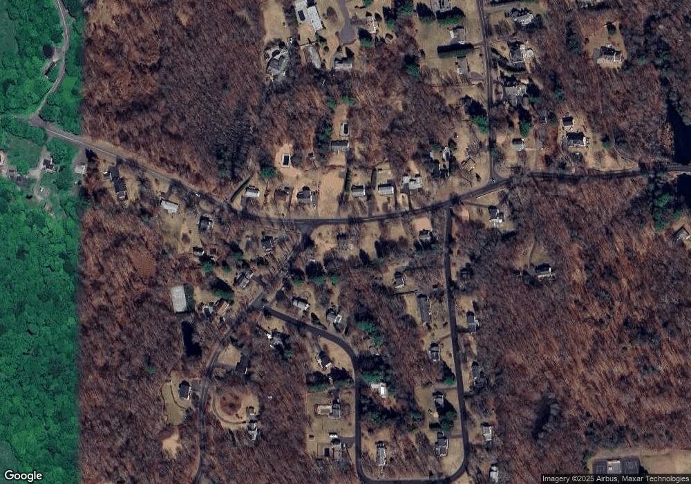 209 Breakneck Hill Rd, Middlebury, CT 06762 - photo 1