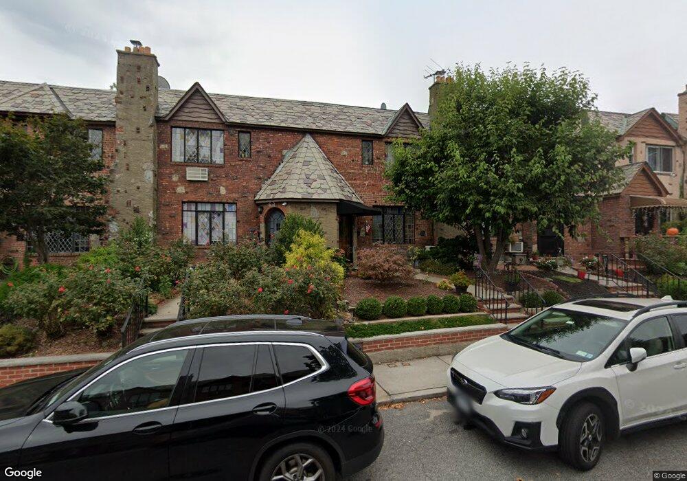 4622 193rd St, Flushing, NY 11358 - photo 1