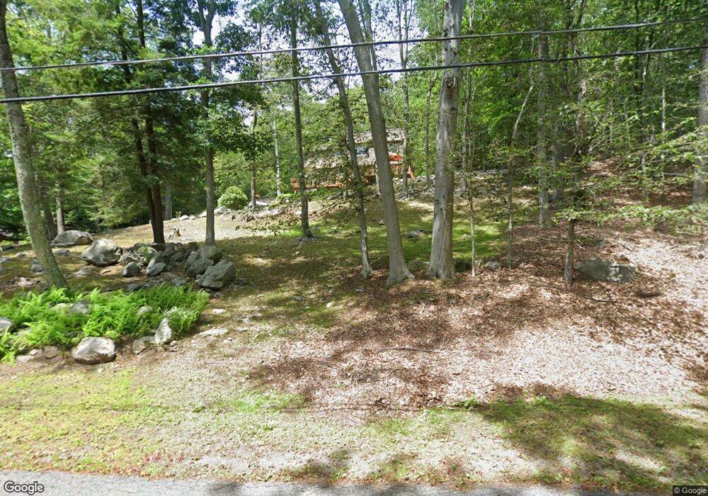 32 Rolling Meadow Ln, Pound Ridge, NY 10576 - photo 1