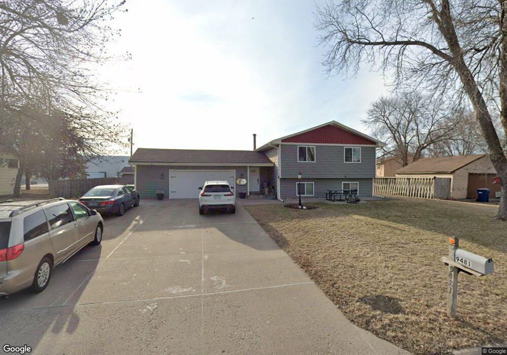 9481 Wellington Ln N, Maple Grove, MN 55369 - photo 1