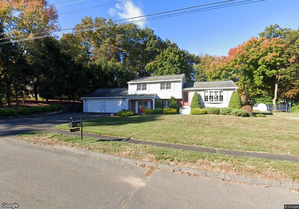 90 Pheasant Run Rd, Southington, CT 06489 - photo 1