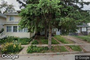 307 Oak Ave, Waterloo, IA 50703