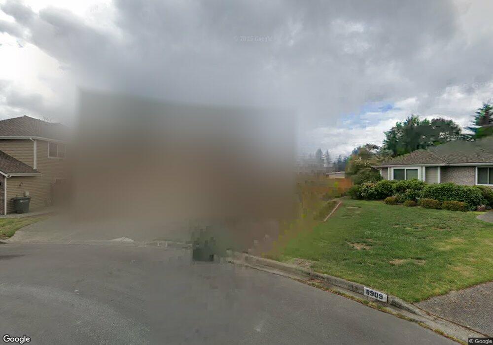 8915 NE 151st Place, Bothell, WA 98011 - photo 1