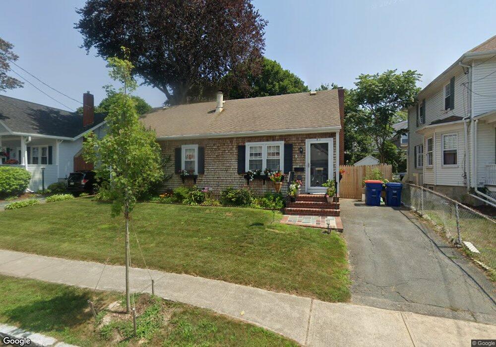 51 Adams St, Fairhaven, MA 02719 - photo 1