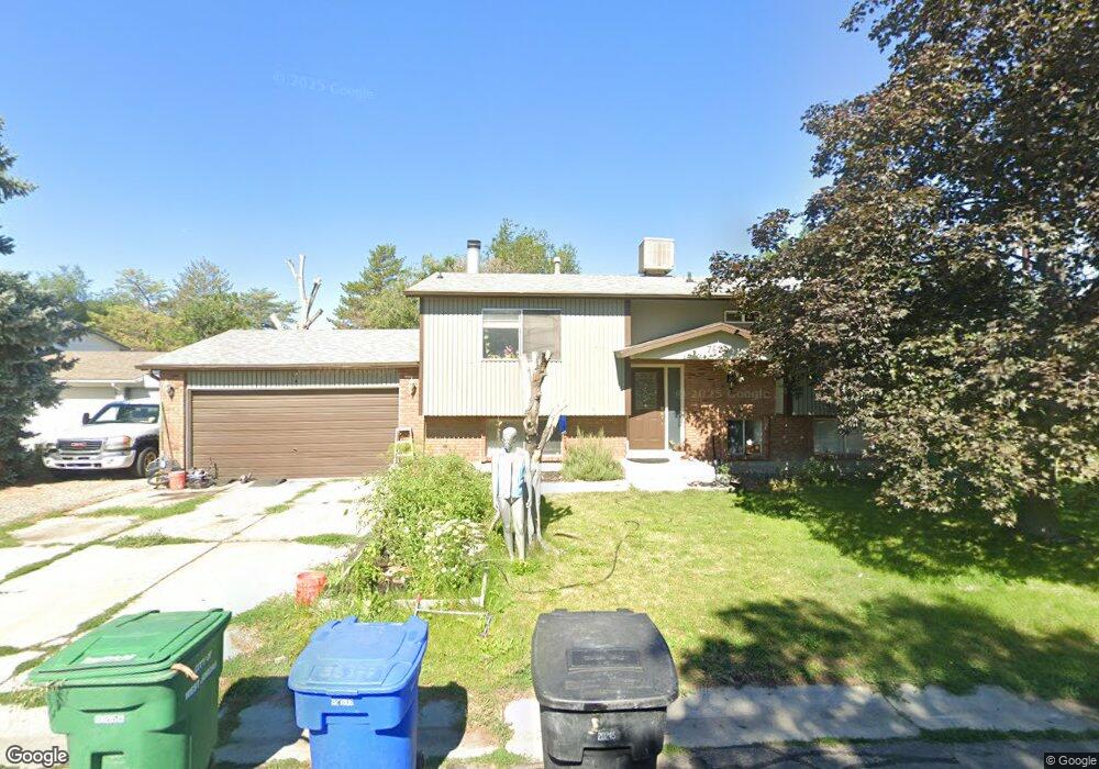 7624 S 2230 W, West Jordan, UT 84084 - photo 1