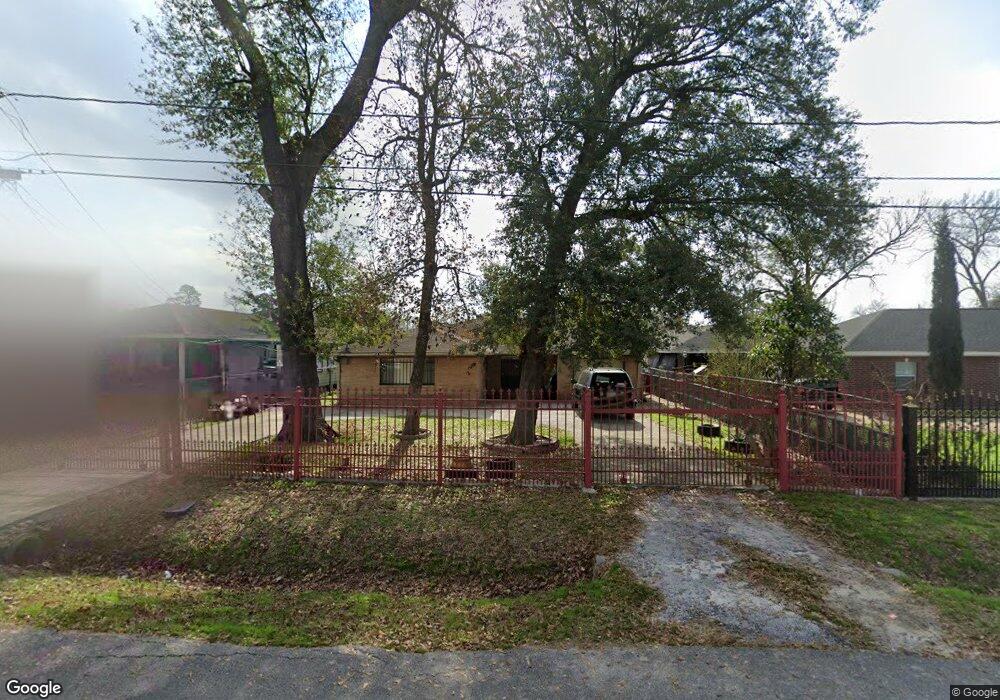 3106 Marilyn Ln, Houston, TX 77093 - photo 1