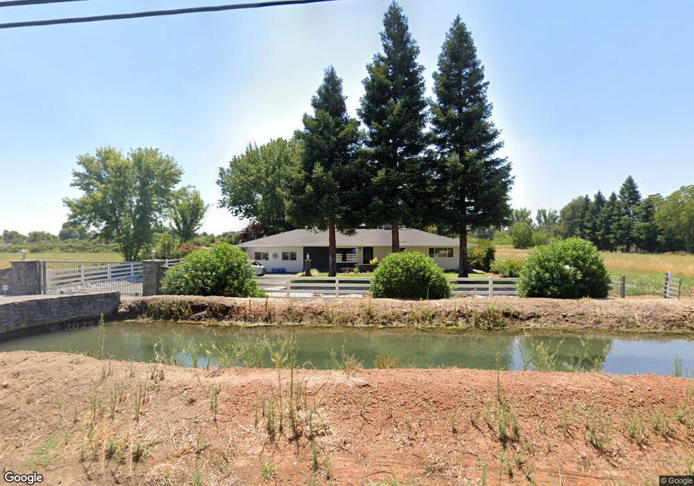 19397 Smith Rd, Redding, CA 96002 - photo 1