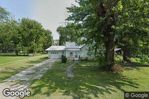 305 E 5th St, Earl Park, IN 47942