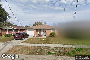 5237 Sanford St, Metairie, LA 70006