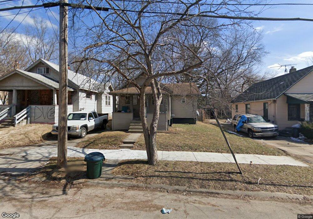 1400 Cronk Ave, Flint, MI 48506 - photo 1