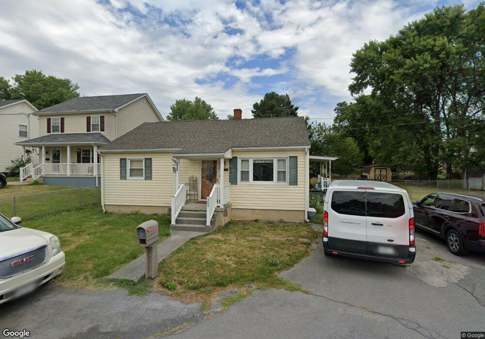 359 Zea St, Strasburg, VA 22657 - photo 1