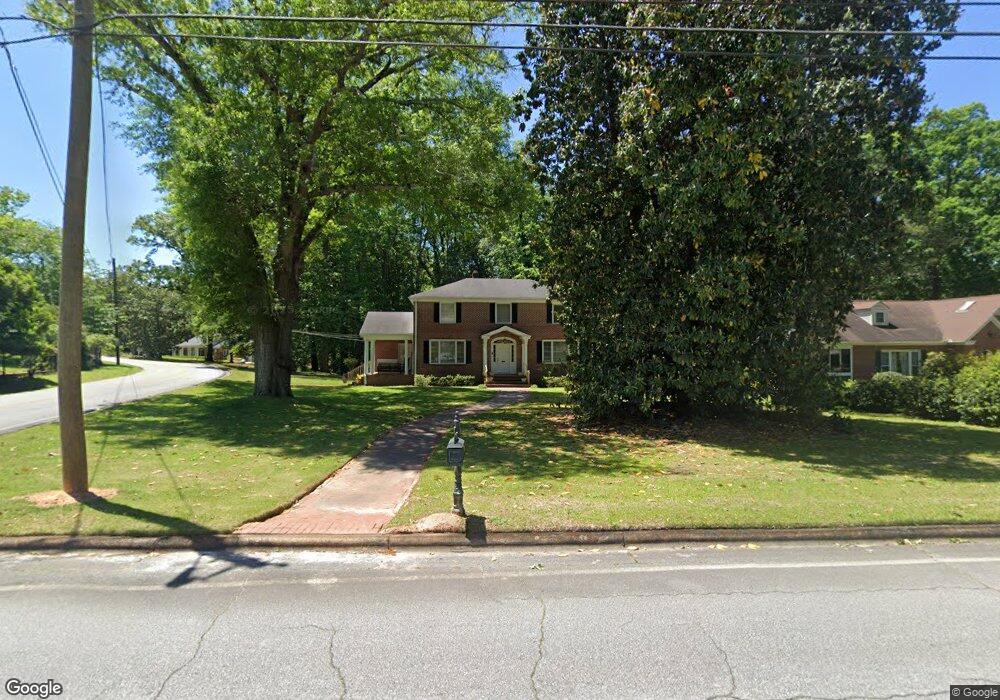 211 Lake Forest Dr, Elberton, GA 30635 - photo 1