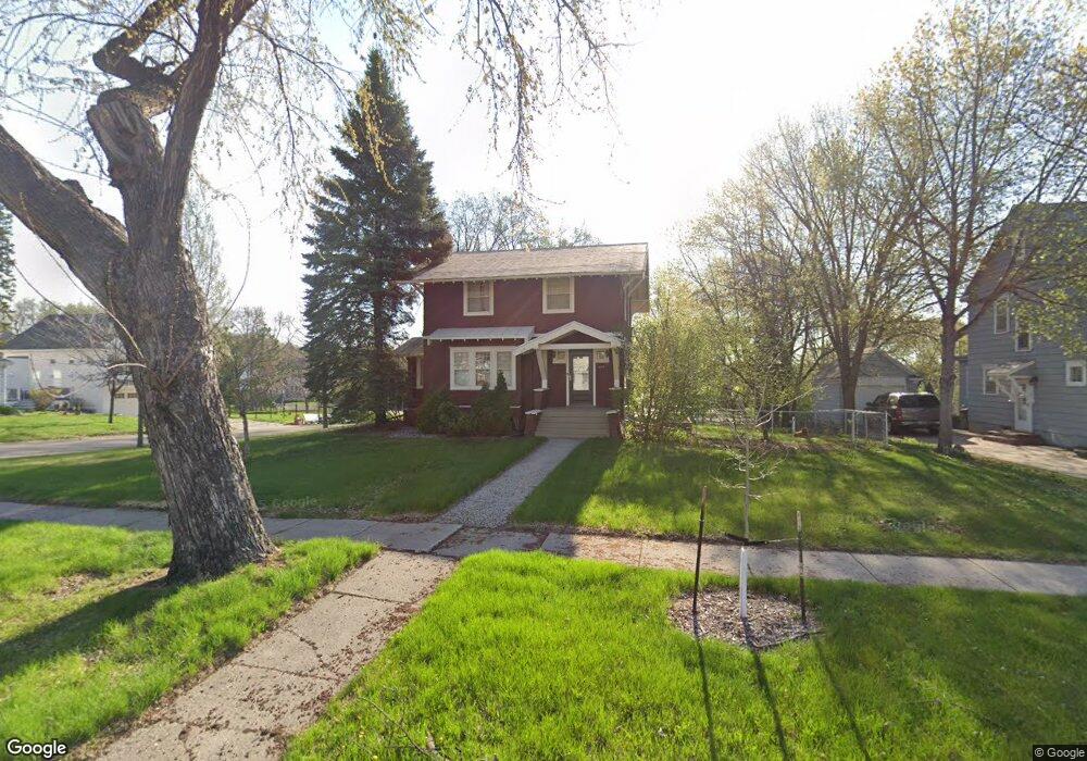 1202 6th St S, Fargo, ND 58103 - photo 1