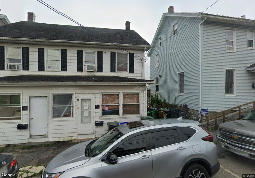 202 E Holly St, Hazleton, PA 18201 - photo 1