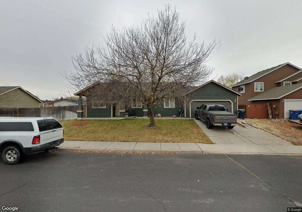 2942 SW Lava Ave, Redmond, OR 97756 - photo 1